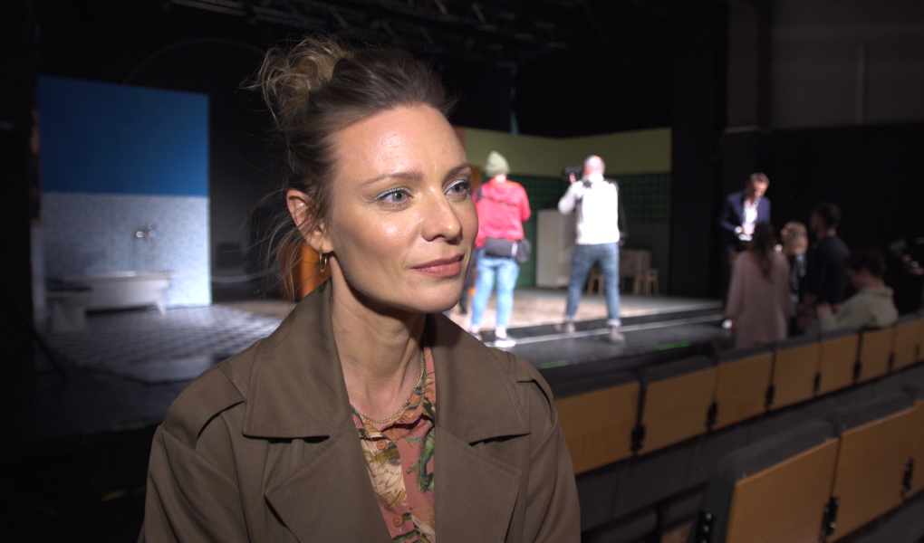 boczrska-wypior-foto Magdalena Boczarska: Spektakl „Wypiór” rozprawia się z mitem romantyzmu i z postacią Adama Mickiewicza. Nasz wieszcz wcale nie był takim kryształowym bohaterem i wielkim patriotą, za jakiego go uznajemy