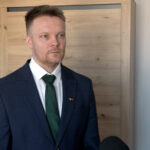 Młodzi opuszczający pieczę zastępczą i domy dziecka mają trudny start w dorosłość. Są bardziej narażeni na zadłużenie czy kryzys bezdomności